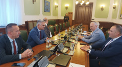 13. јун 2023. Заменик председника Одбора за дијаспору и Србе у региону разговарао са делегацијом Брчко дистрикта БиХ